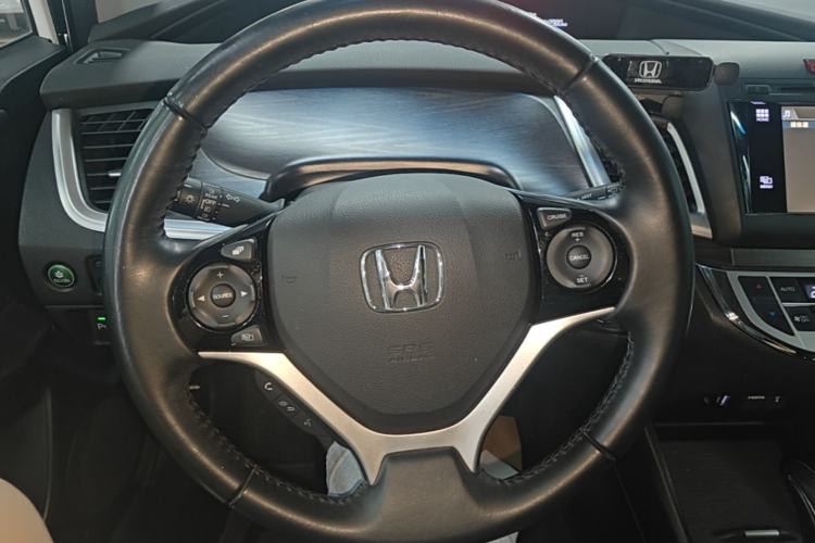 Used Honda Jade 2014 1.8L CVT Luxury Prestige Edition 5 Seats Steering Wheel
