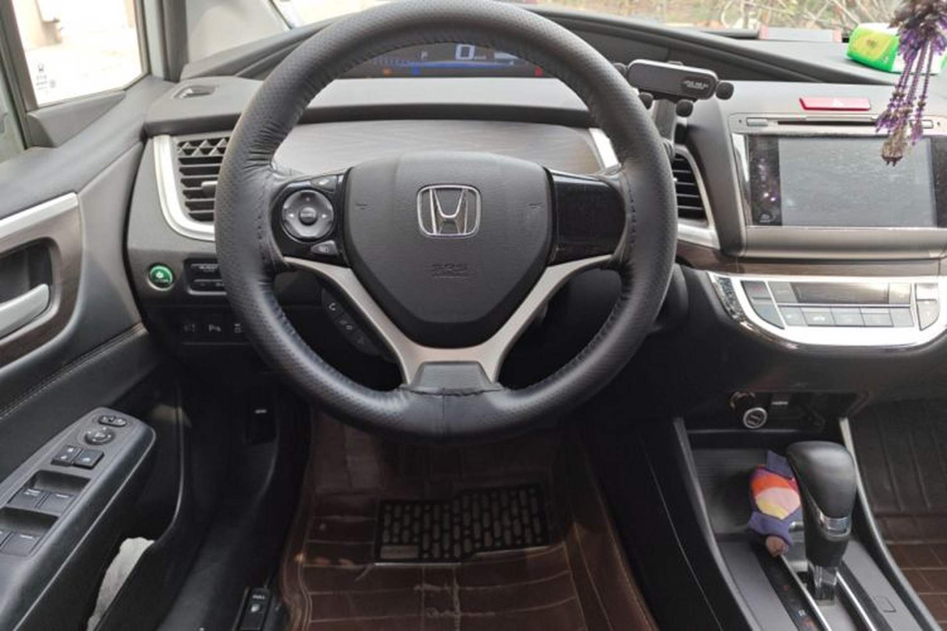 Used Honda Jade 2014 1.8L Automatic Comfort Elite Version 5 Seats Steering Wheel