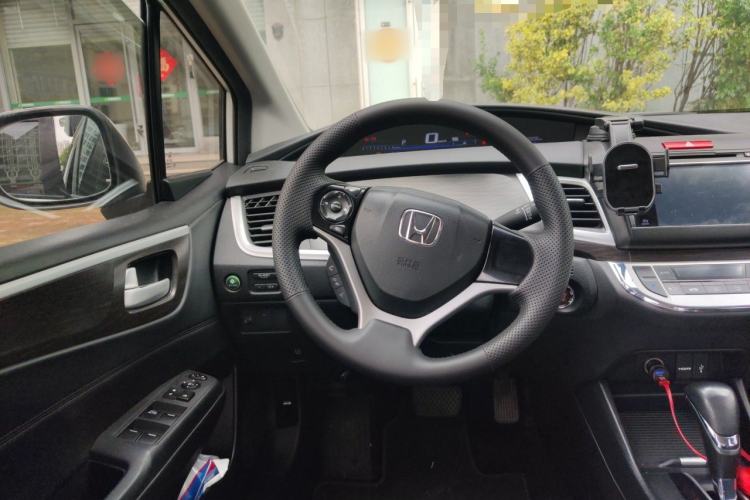 Used Honda Jade 2014 1.8L Automatic Comfort Elite Version 5 Seats Steering Wheel