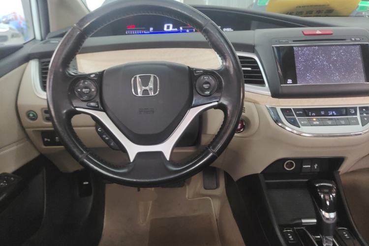 Used Honda Jade 2014 1.8L CVT Luxury Prestige Edition 5 Seats Steering Wheel
