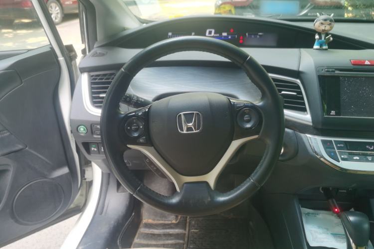 Used Honda Jade 2014 1.8L CVT Luxury Prestige Edition 5 Seats Steering Wheel