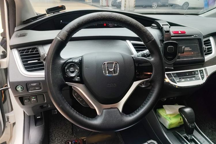 Used Honda Jade 2014 1.8L Automatic Comfort Elite Version 5 Seats Steering Wheel
