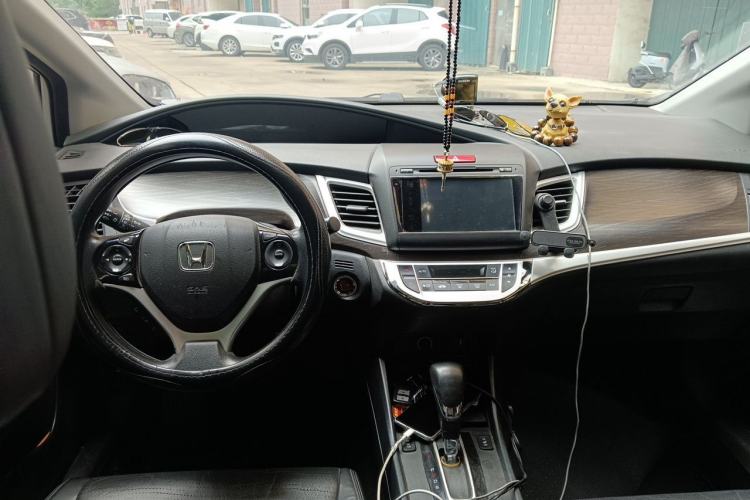 Used Honda Jade 2014 1.8L CVT Luxury Edition 5 seats Steering Wheel