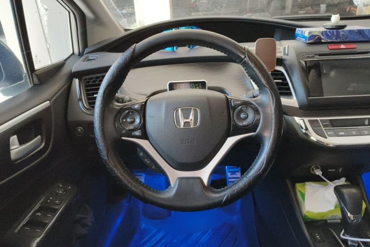 Used Honda Jade 2014 1.8L CVT Luxury Edition 5 seats Steering Wheel