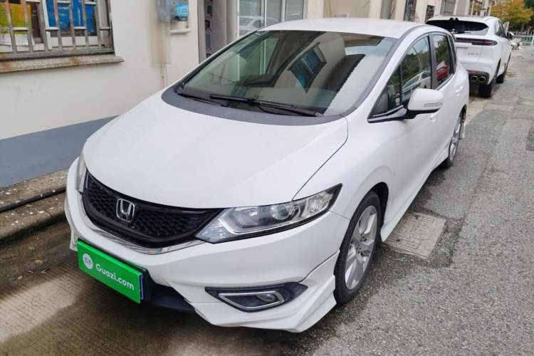 Honda Jade 2014 1.8L Automatic Comfort Elite Version 5 Seats d’occasion Guazi used car, China used car export, Used car for sale, Used  cars, Cheapest cars for sale