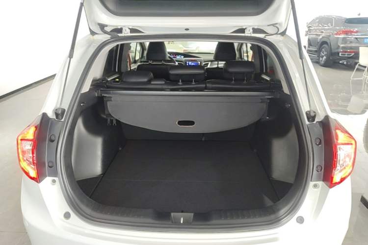 Used Honda Jade 2014 1.8L CVT Luxury Prestige Edition 5 Seats Trunk