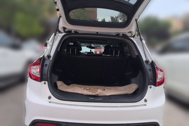 Used Honda Jade 2014 1.8L Automatic Comfort Elite Version 5 Seats Trunk