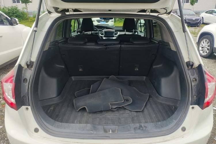 Used Honda Jade 2014 1.8L Automatic Comfort Elite Version 5 Seats Trunk