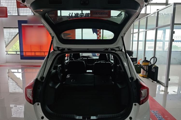 Used Honda Jade 2014 1.8L Automatic Comfort Elite Version 5 Seats Trunk