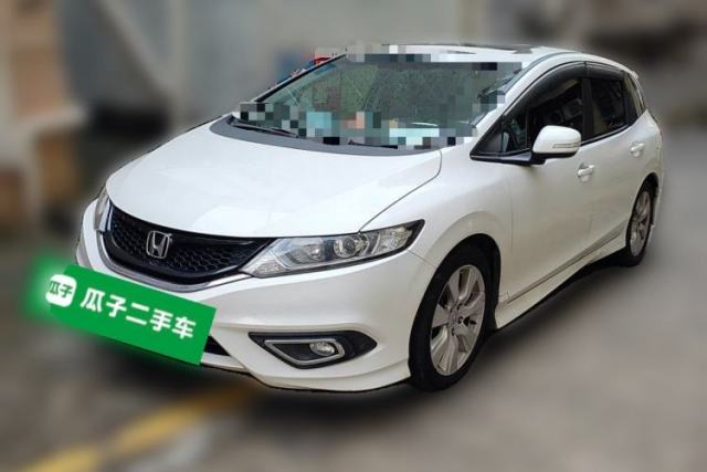 Honda Jade 2014 1.8L Automatic Comfort Elite Version 5 Seats d’occasion