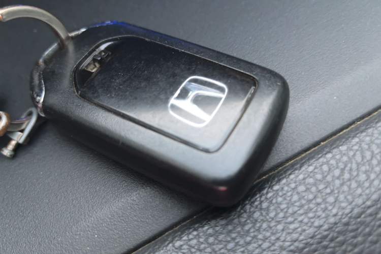 Used Honda Jade 2014 1.8L Automatic Comfort Elite Version 5 Seats Vehicle Key