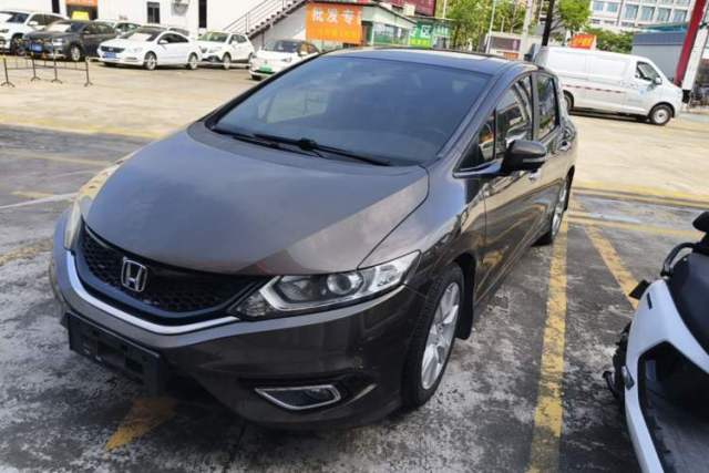 Used Honda Jade 2014 1.8L CVT Luxury Edition 5 seats