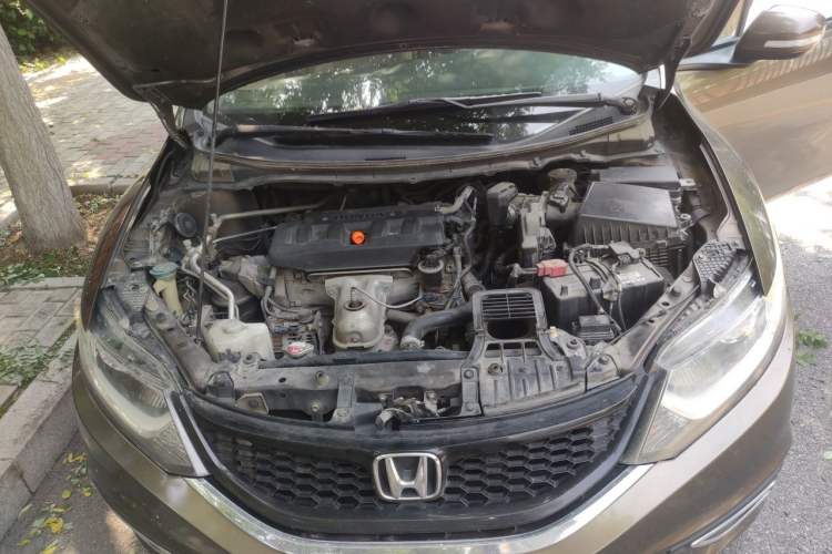 Used Honda Jade 2014 1.8L Automatic Comfort Elite Version 5 Seats Engine Bay