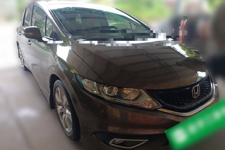 Used Honda Jade 2014 1.8L Automatic Comfort Elite Version 5 Seats Front Right 45 Deg