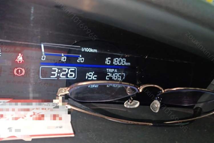 Used Honda Jade 2014 1.8L Automatic Comfort Elite Version 5 Seats Instrument Cluster