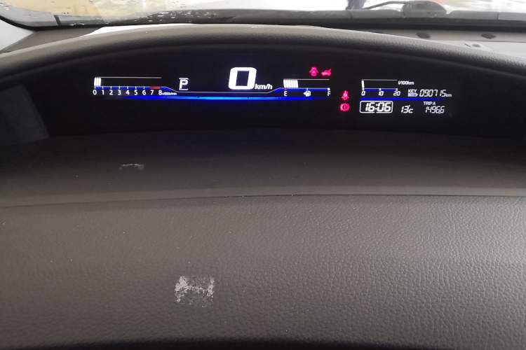 Used Honda Jade 2014 1.8L CVT Luxury Prestige Edition 5 Seats Instrument Cluster