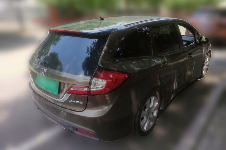 Used Honda Jade 2014 1.8L Automatic Comfort Elite Version 5 Seats Rear Right 45 Deg