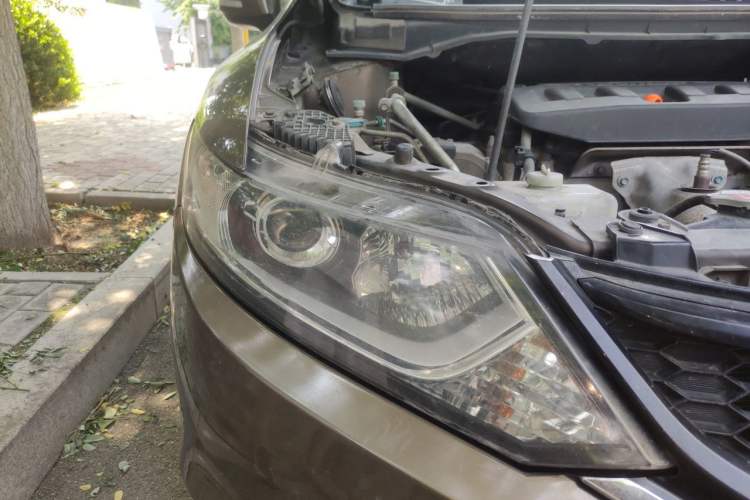 Used Honda Jade 2014 1.8L Automatic Comfort Elite Version 5 Seats Right Front Headlight