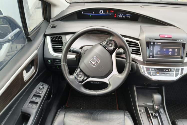 Used Honda Jade 2014 1.8L CVT Luxury Edition 5 seats Steering Wheel