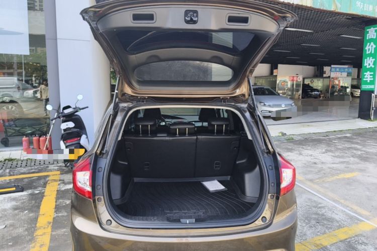 Used Honda Jade 2014 1.8L CVT Luxury Edition 5 seats Trunk