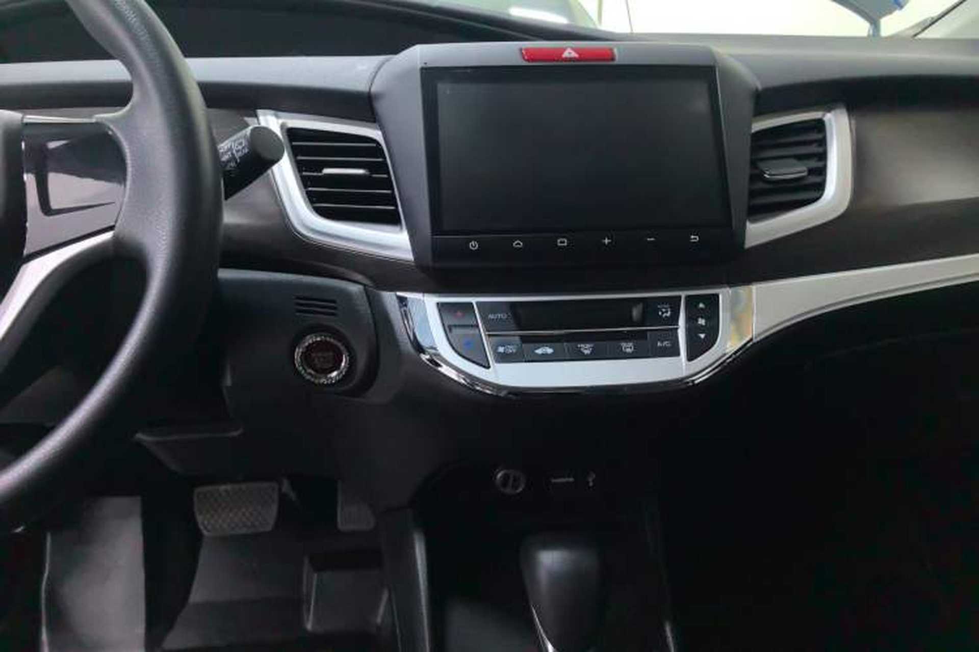 Used Honda Jade 2016 1.8L Automatic Comfort Elite Version 5 Seats Audio And AC Panel