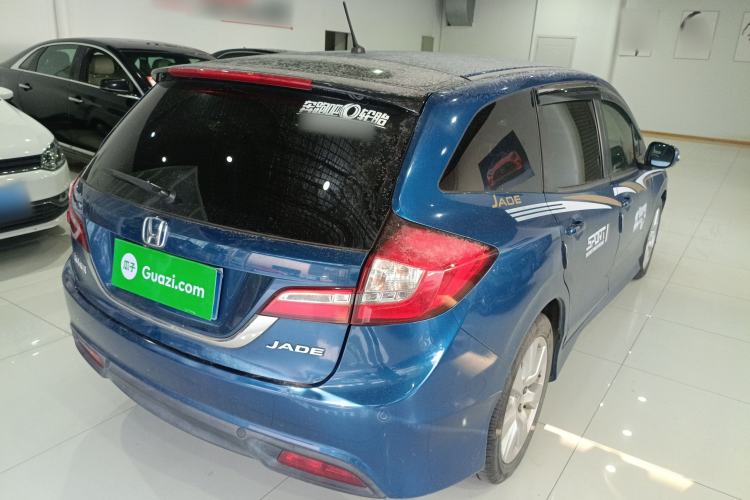 Used Honda Jade 2016 1.8L Automatic Comfort Elite Version 5 Seats Exterior 5