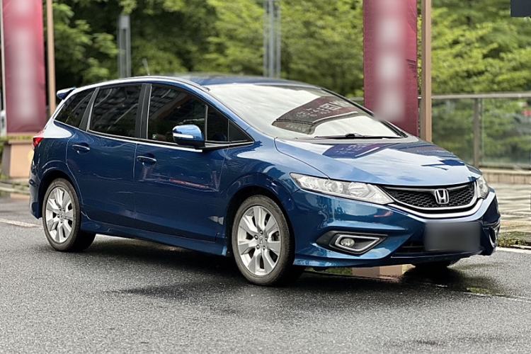 Used Honda Jade 2016 1.8L Automatic Comfort Elite Version 5 Seats Exterior 6