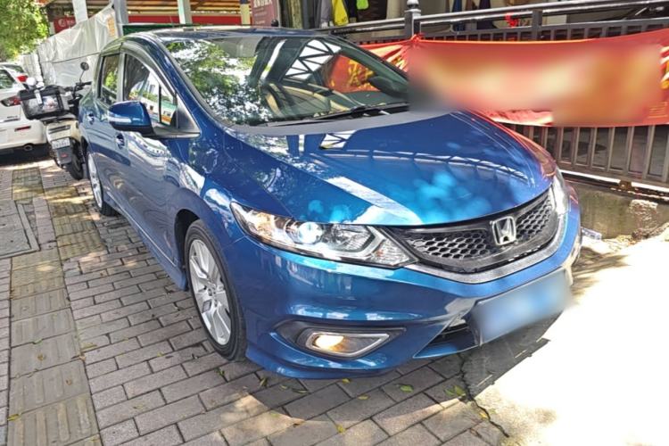 Used Honda Jade 2016 1.8L Automatic Comfort Elite Version 5 Seats Front Right 45 Deg