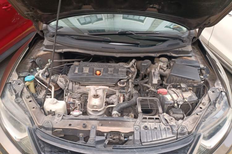 Used Honda Jade 2016 1.8L CVT Luxury Edition 5-seater Engine Bay