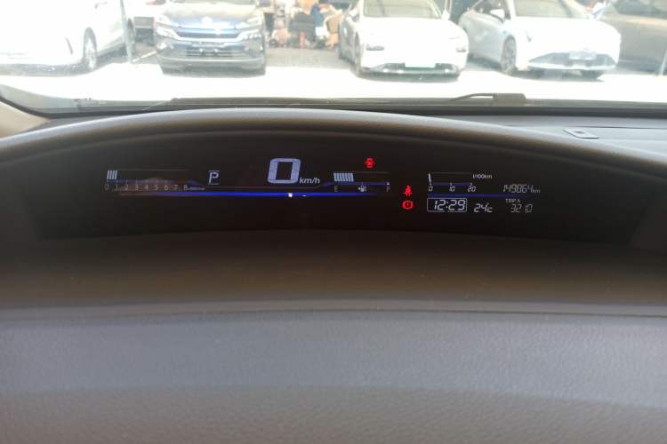 Used Honda Jade 2016 1.8L Automatic Comfort Elite Version 5 Seats Instrument Cluster