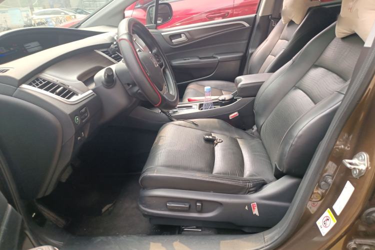 Used Honda Jade 2016 1.8L CVT Luxury Edition 5-seater Left Front Seat