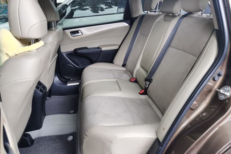 Used Honda Jade 2016 1.8L Automatic Comfort Elite Version 5 Seats Left Rear Seat