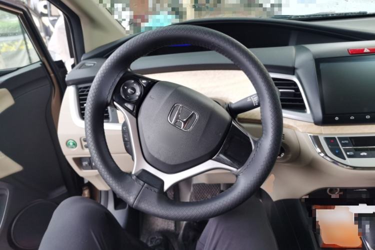 Used Honda Jade 2016 1.8L Automatic Comfort Elite Version 5 Seats Steering Wheel