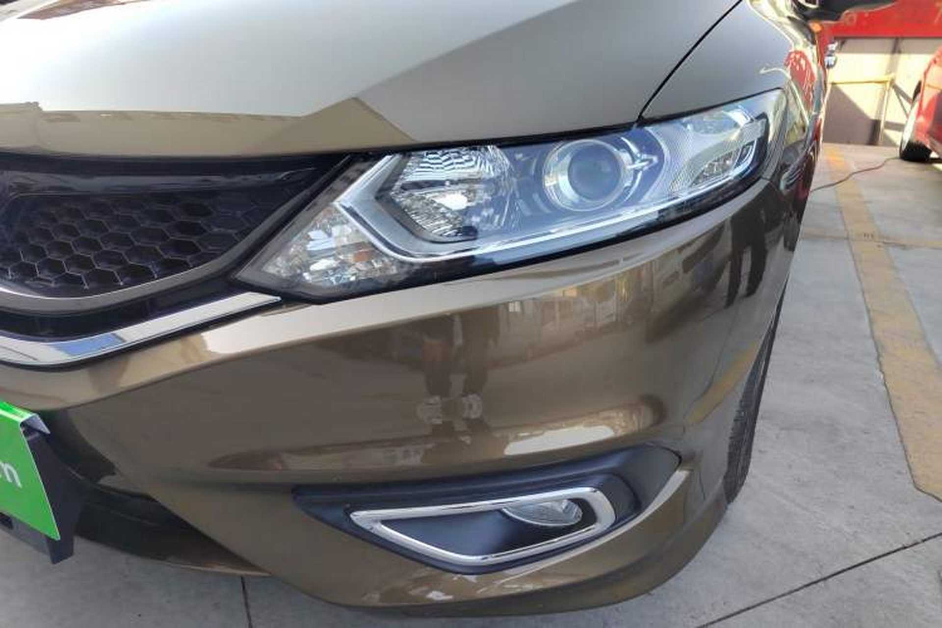 Used Honda Jade 2016 1.8L Automatic Comfort Elite Version 5 Seats Left Front Headlight