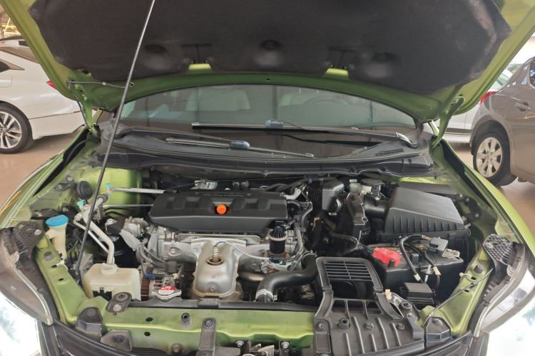 Used Honda Jade 2016 1.8L Automatic Comfort Version 5 Seats Engine Bay