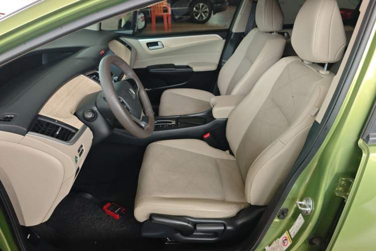 Used Honda Jade 2016 1.8L Automatic Comfort Version 5 Seats Left Front Seat