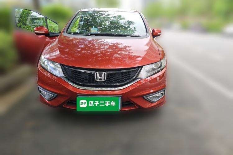 Used Honda Jade 2016 1.8L Automatic Comfort Elite Version 5 Seats Front