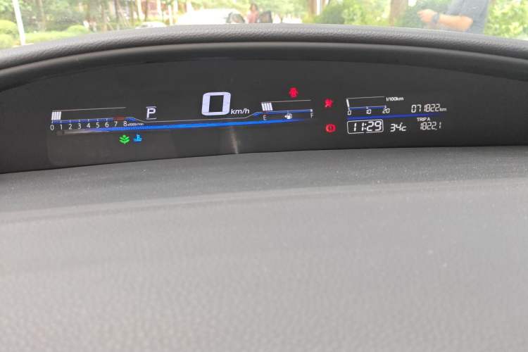 Used Honda Jade 2016 1.8L Automatic Comfort Elite Version 5 Seats Instrument Cluster