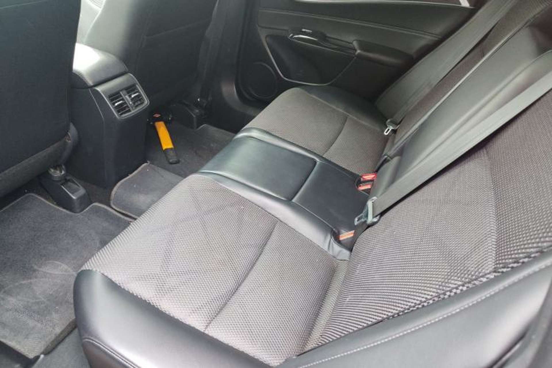 Used Honda Jade 2016 1.8L Automatic Comfort Elite Version 5 Seats Left Rear Seat