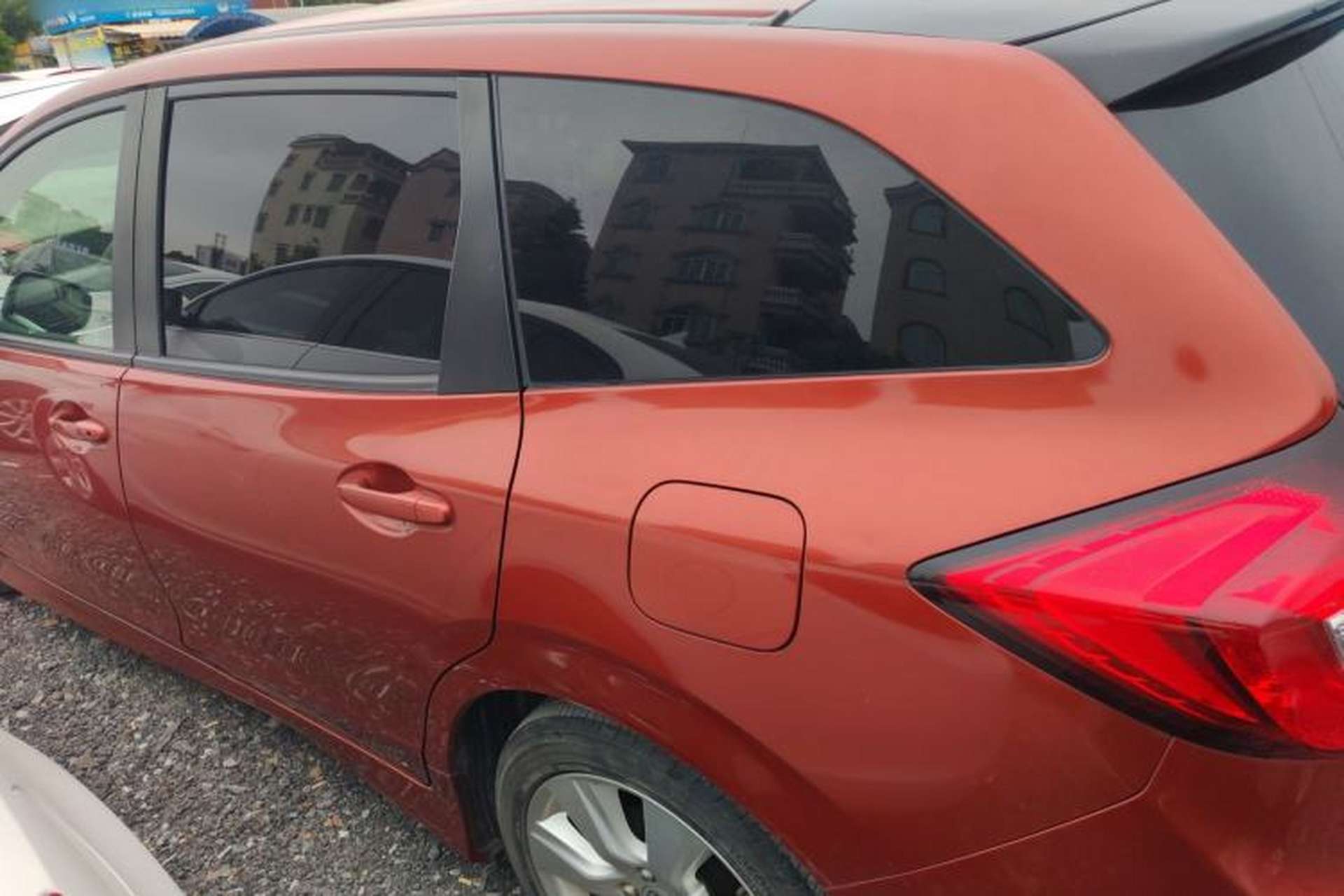 Used Honda Jade 2016 1.8L Automatic Comfort Elite Version 5 Seats Left Side