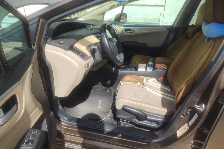 Used Honda Jade 2016 1.8L Automatic Comfort Elite Version 5 Seats Driver Seat