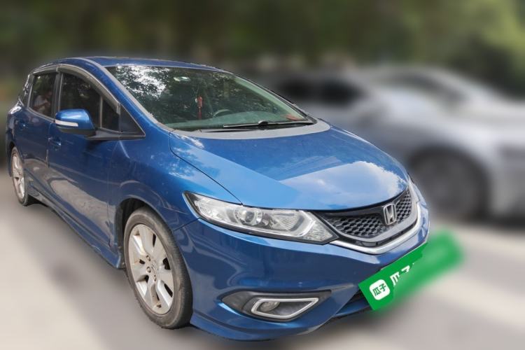Used Honda Jade 2016 1.8L Automatic Comfort Elite Version 5 Seats Front Right 45 Deg