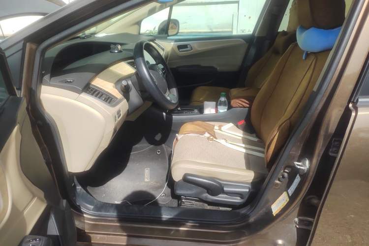 Used Honda Jade 2016 1.8L Automatic Comfort Elite Version 5 Seats Left Front Seat