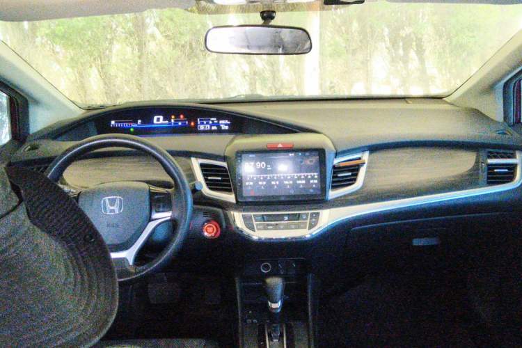 Used Honda Jade 2016 1.8L Automatic Comfort Elite Version 5 Seats Headliner
