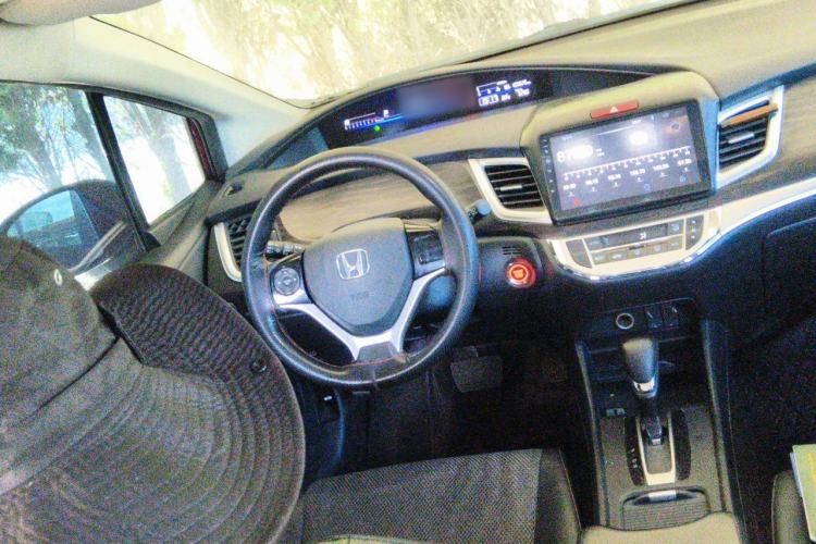 Used Honda Jade 2016 1.8L Automatic Comfort Elite Version 5 Seats Steering Wheel