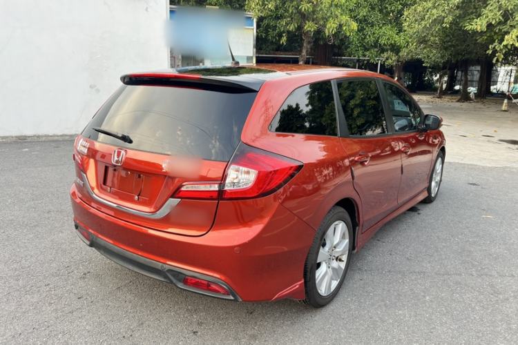 Used Honda Jade 2016 1.8L Automatic Comfort Elite Version 5 Seats Exterior 12