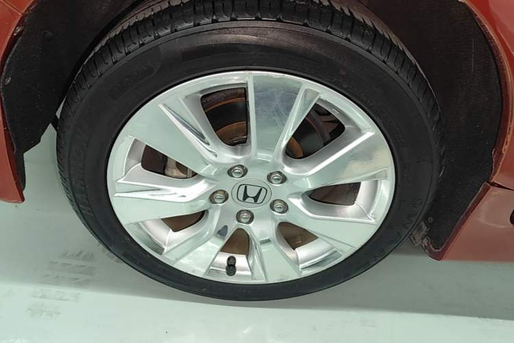 Used Honda Jade 2016 1.8L Automatic Comfort Elite Version 5 Seats Exterior 5