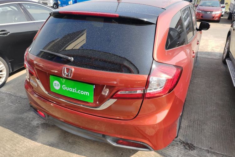 Used Honda Jade 2016 1.8L Automatic Comfort Elite Version 5 Seats Exterior 5