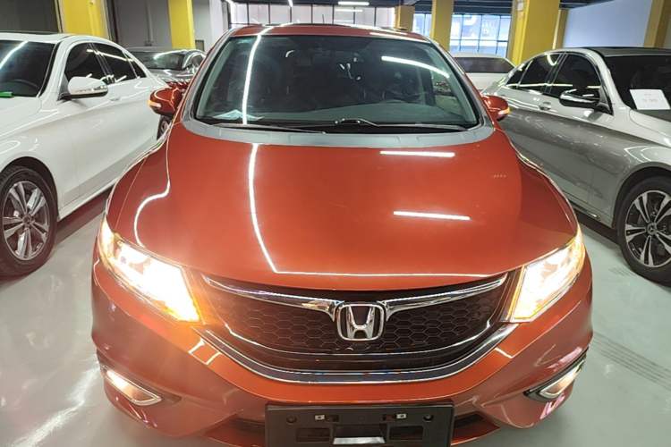 Used Honda Jade 2016 1.8L Automatic Comfort Elite Version 5 Seats Front
