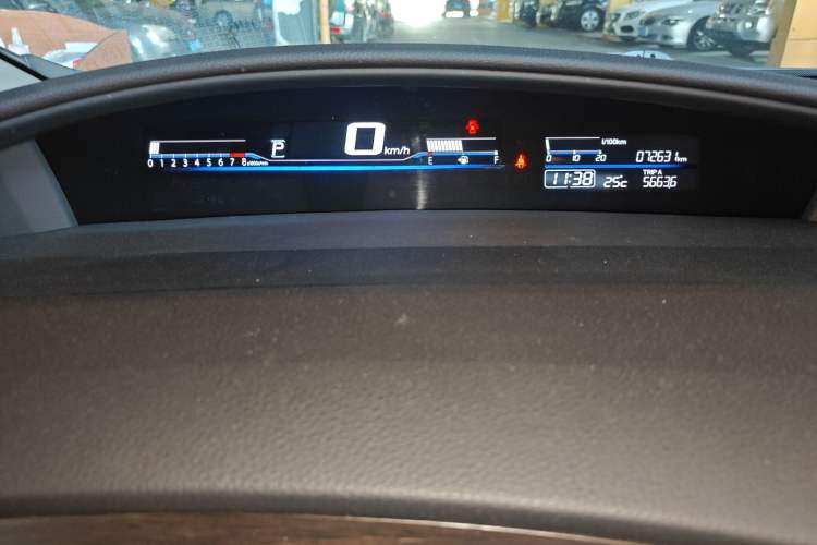 Used Honda Jade 2016 1.8L Automatic Comfort Elite Version 5 Seats Instrument Cluster